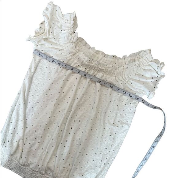 CUPIO White Eyelet Elastic Neckline Short Sleeve Elastic Bottom Bubble Top S - Picture 6 of 8